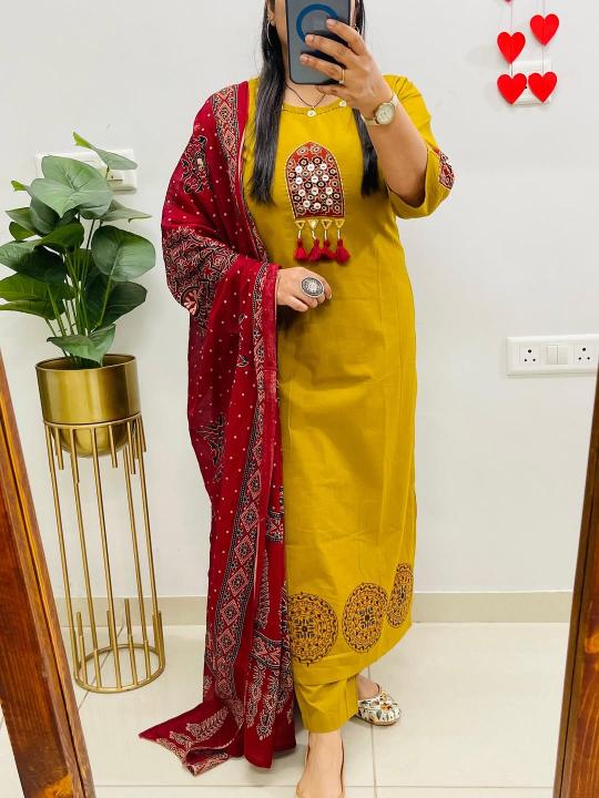 Straight Kurta Pant Set with Traditional Dupatta