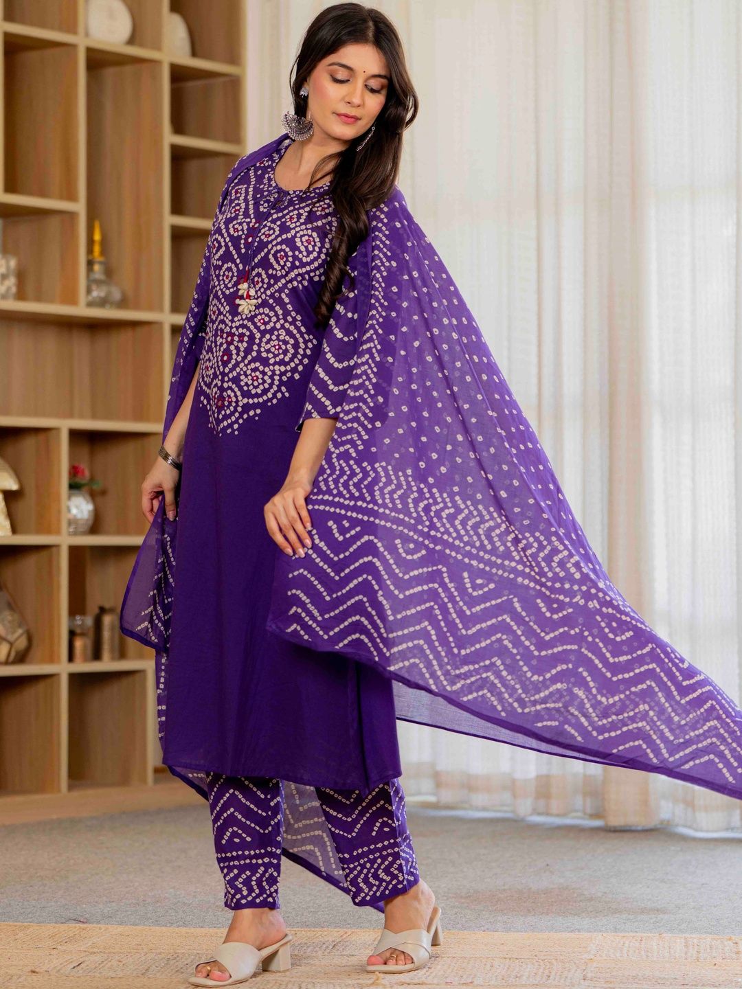 NAMA'S Women Ethnic Kurta Pant Set with Printed Dupatta