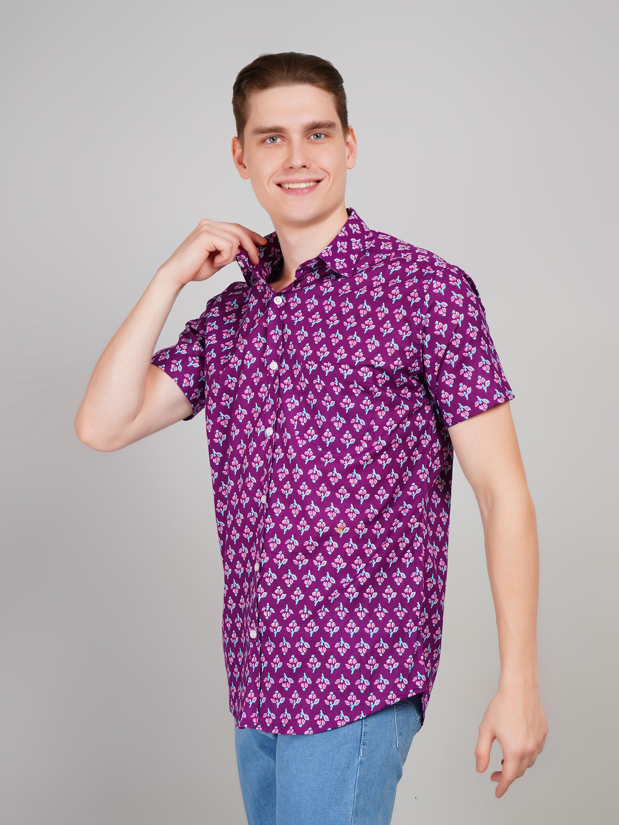Stylish Printed Half Sleeve Shirt for Men