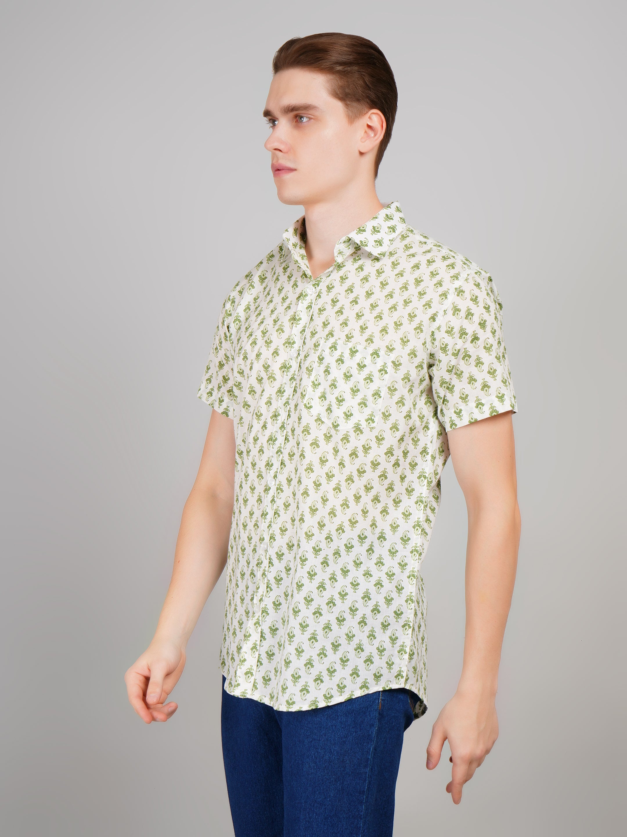Stylish Printed Half Sleeve Shirt for Men