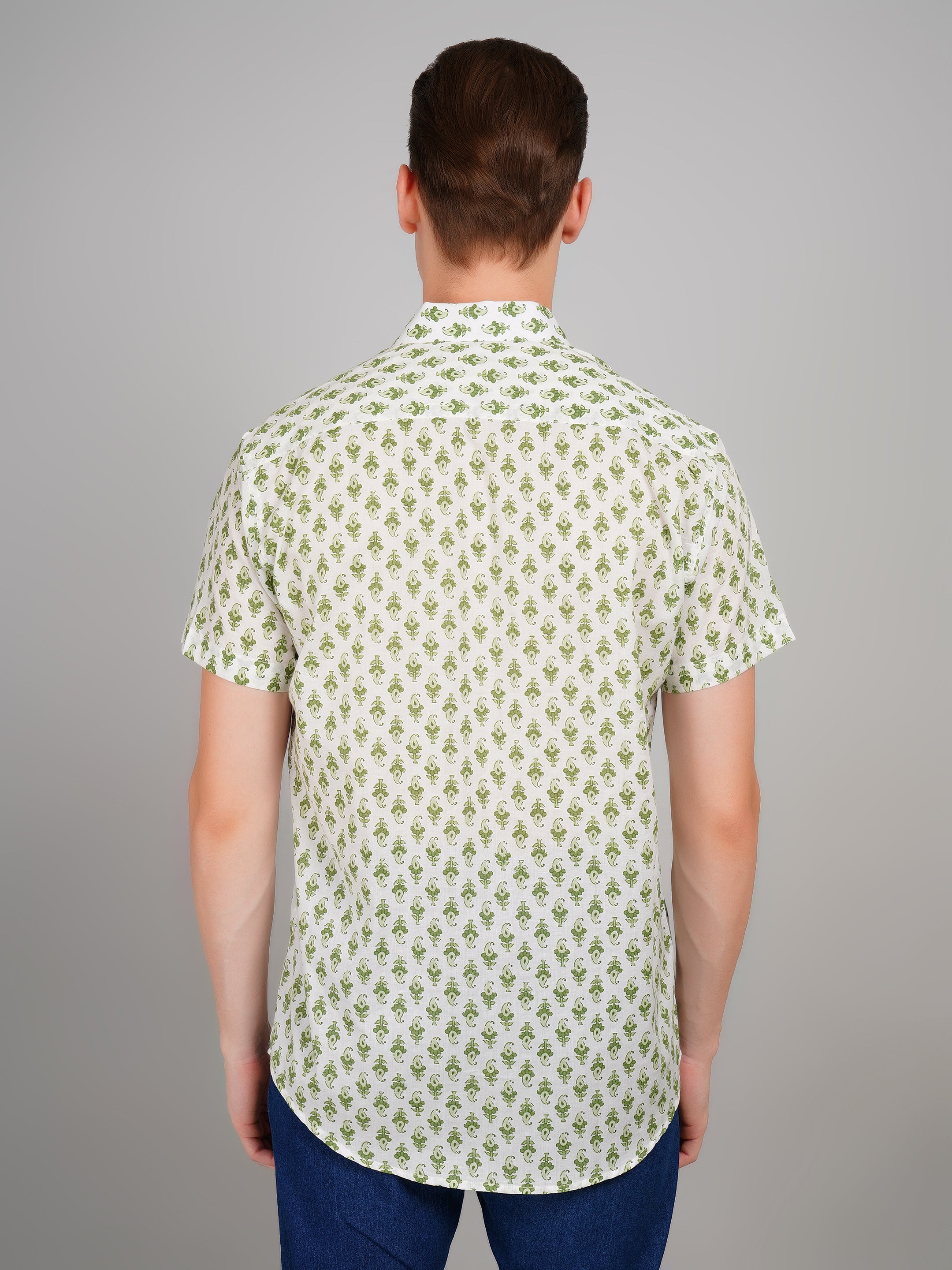 Stylish Printed Half Sleeve Shirt for Men