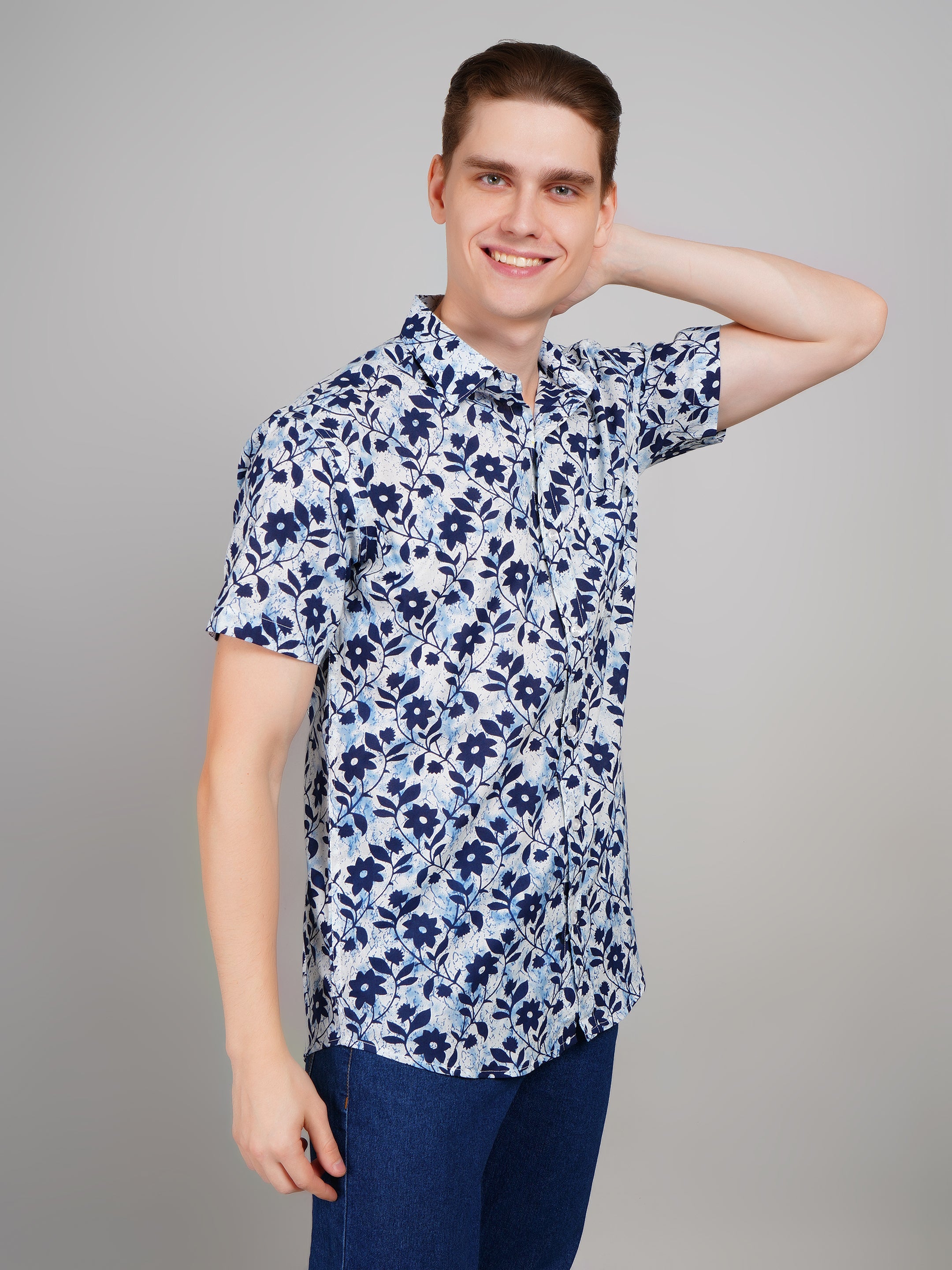 Stylish Printed Half Sleeve Shirt for Men