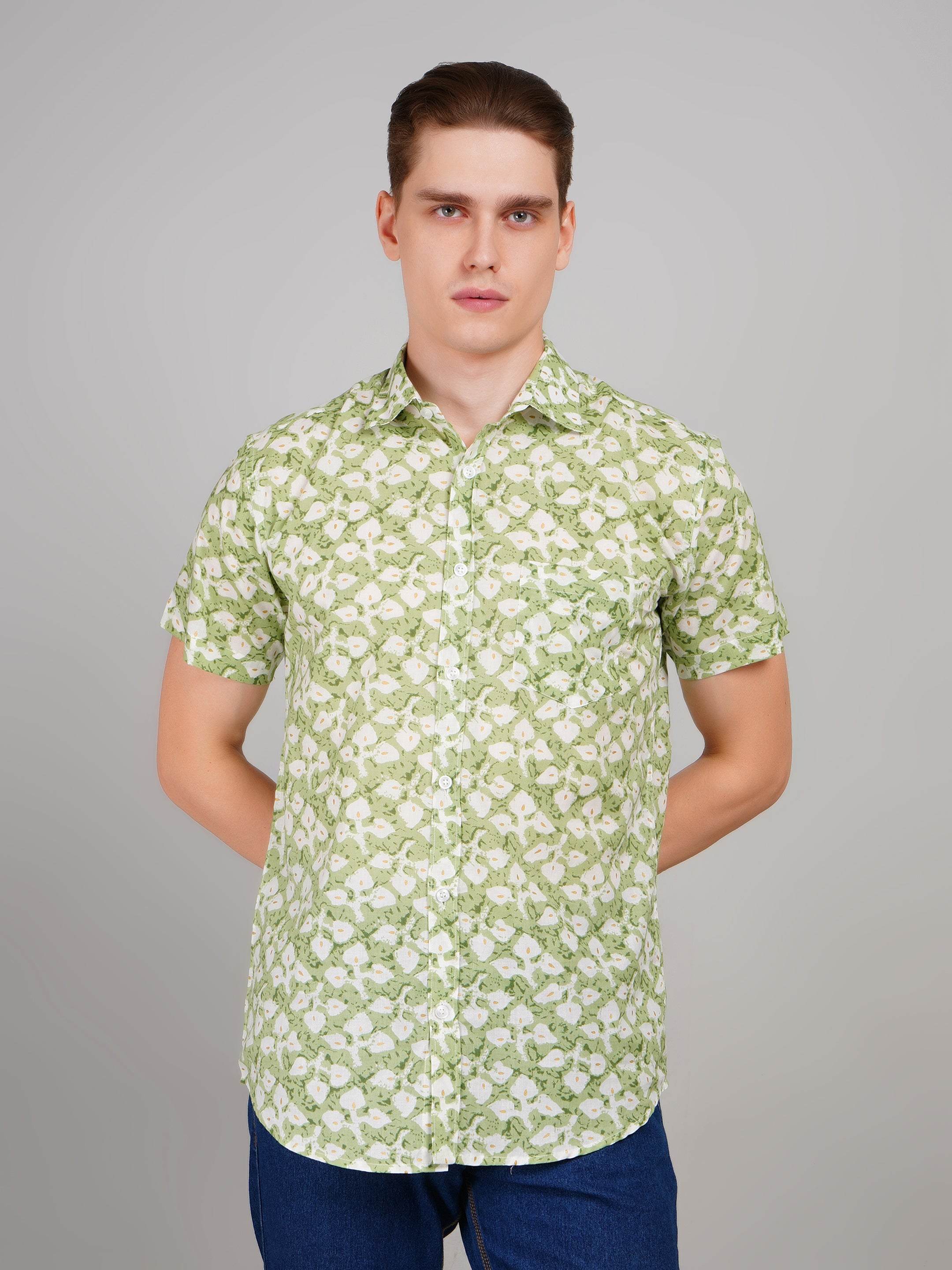 Stylish Printed Half Sleeve Shirt for Men