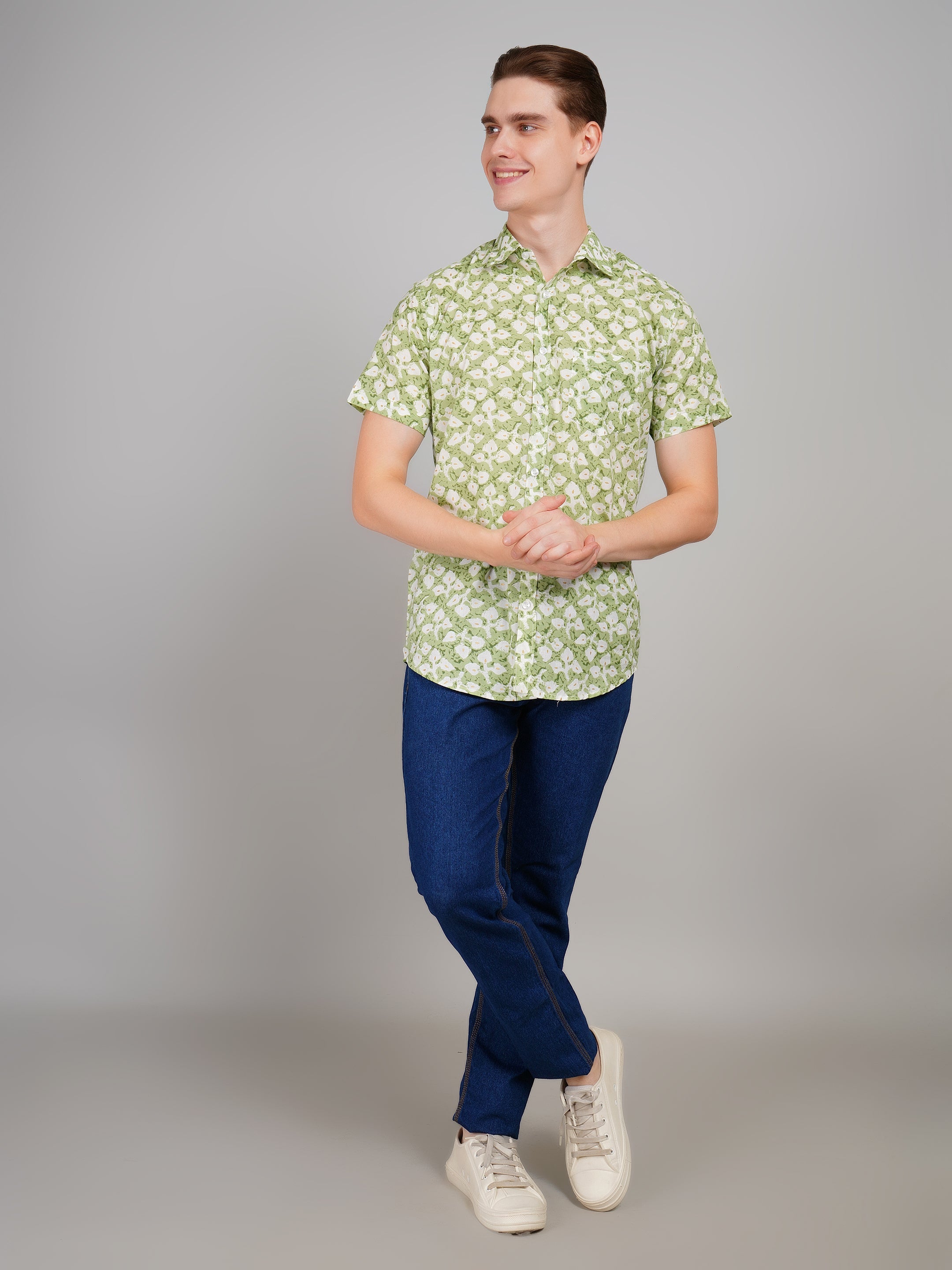 Stylish Printed Half Sleeve Shirt for Men