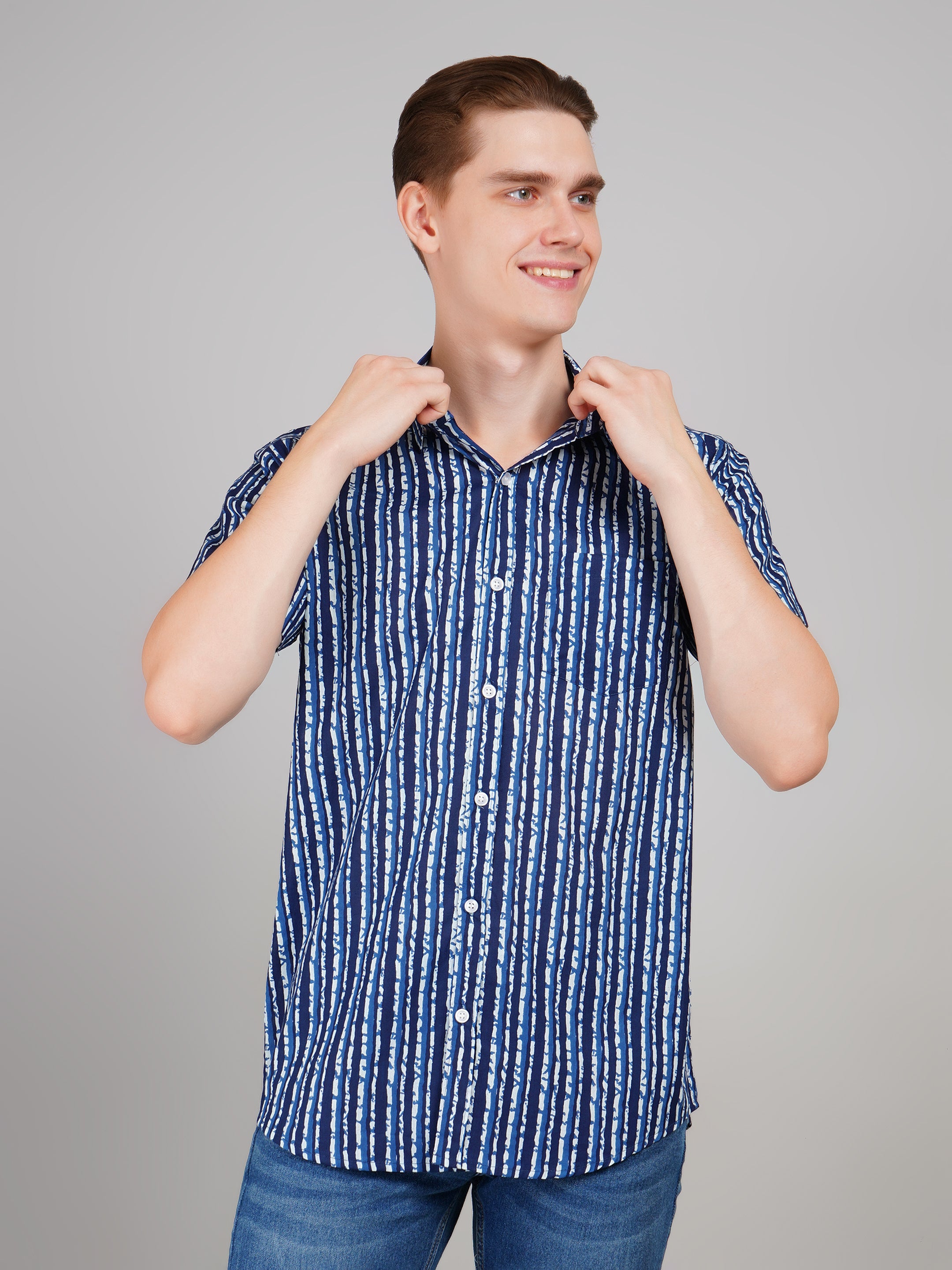 Stylish Printed Half Sleeve Shirt for Men