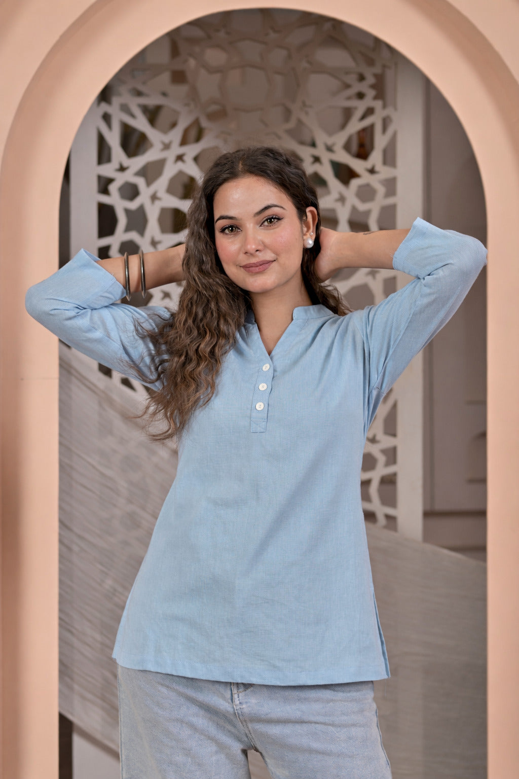 Women Solid Black Straight Kurti Top