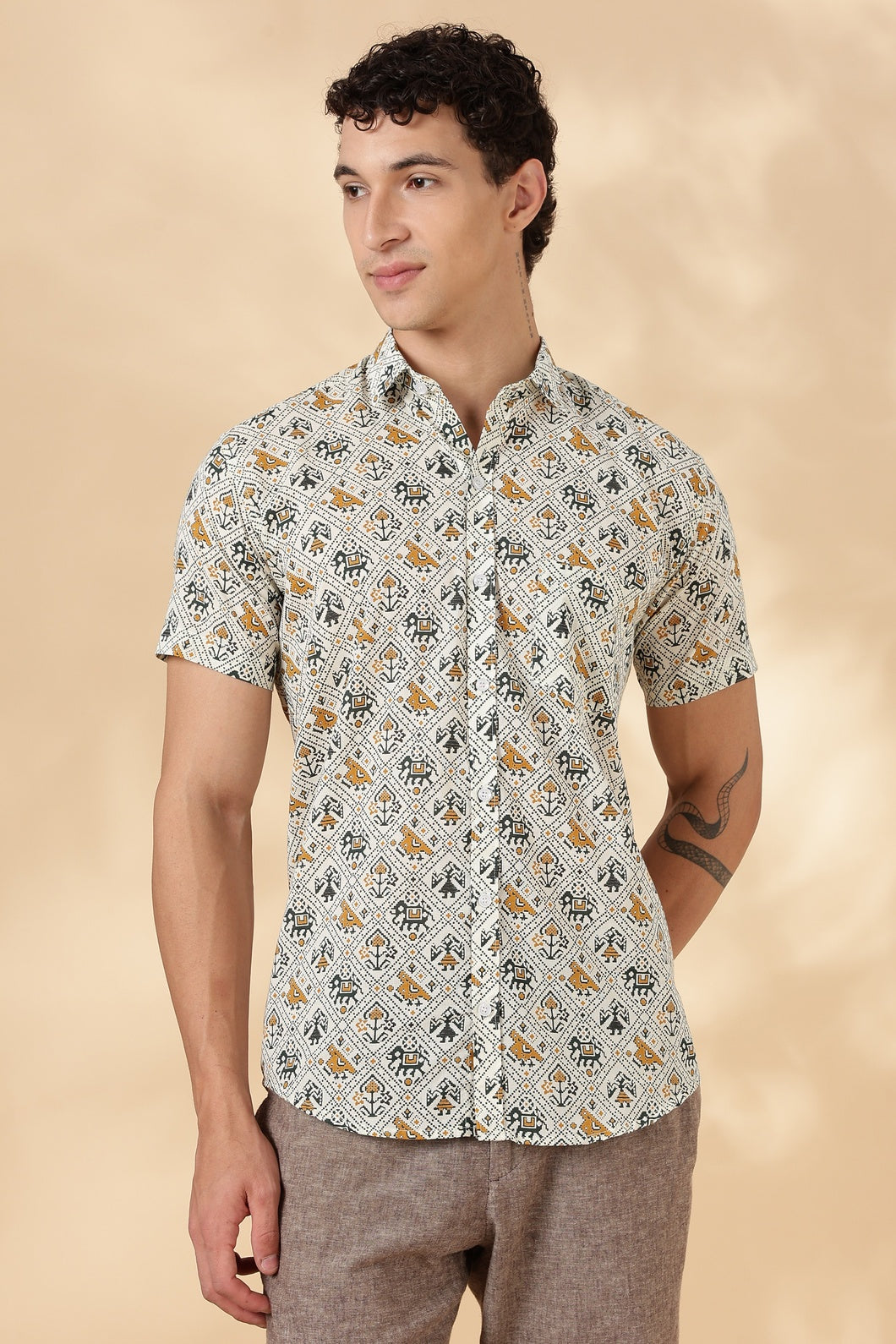 Stylish Printed Half Sleeve Shirt for Men