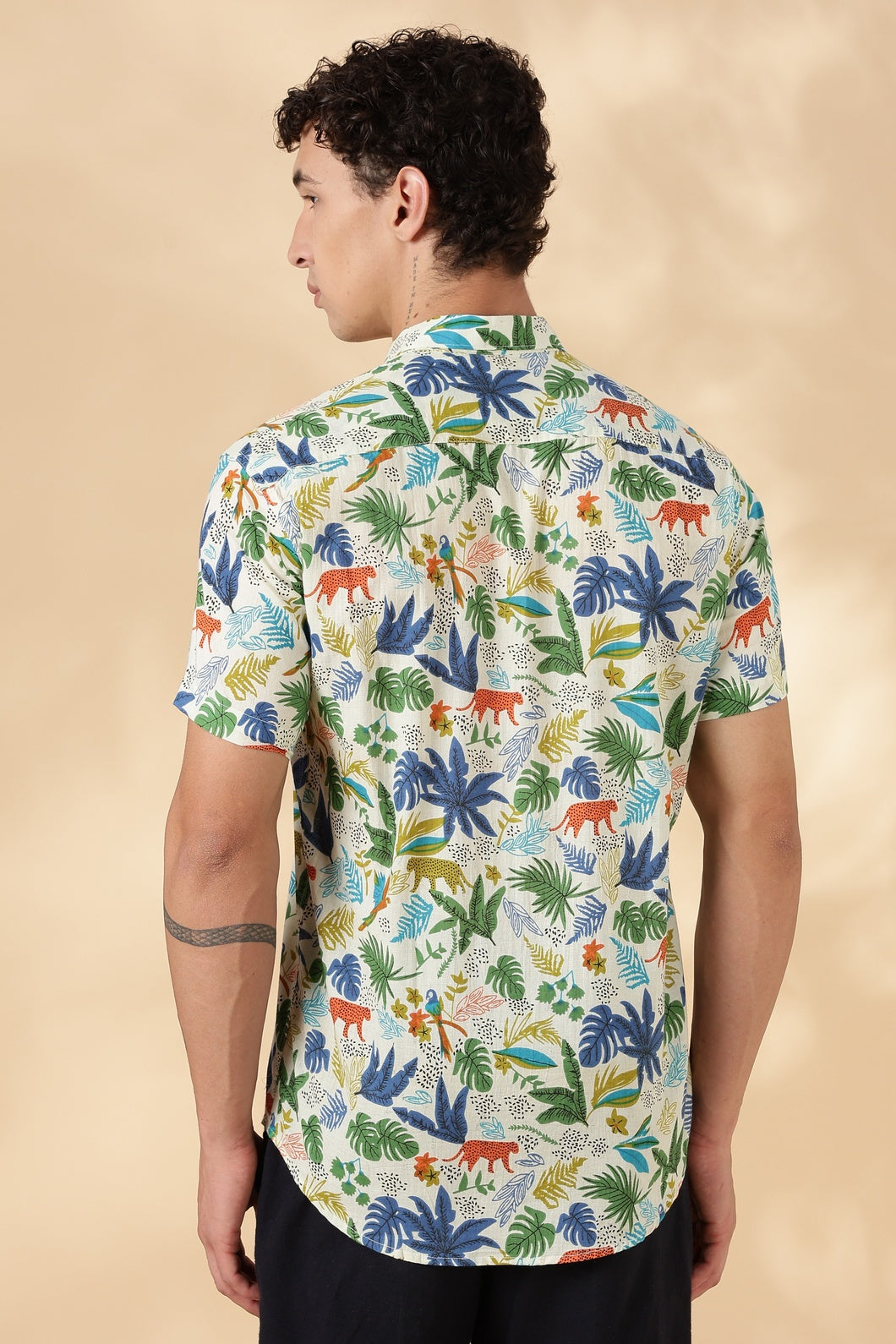Stylish Printed Half Sleeve Shirt for Men