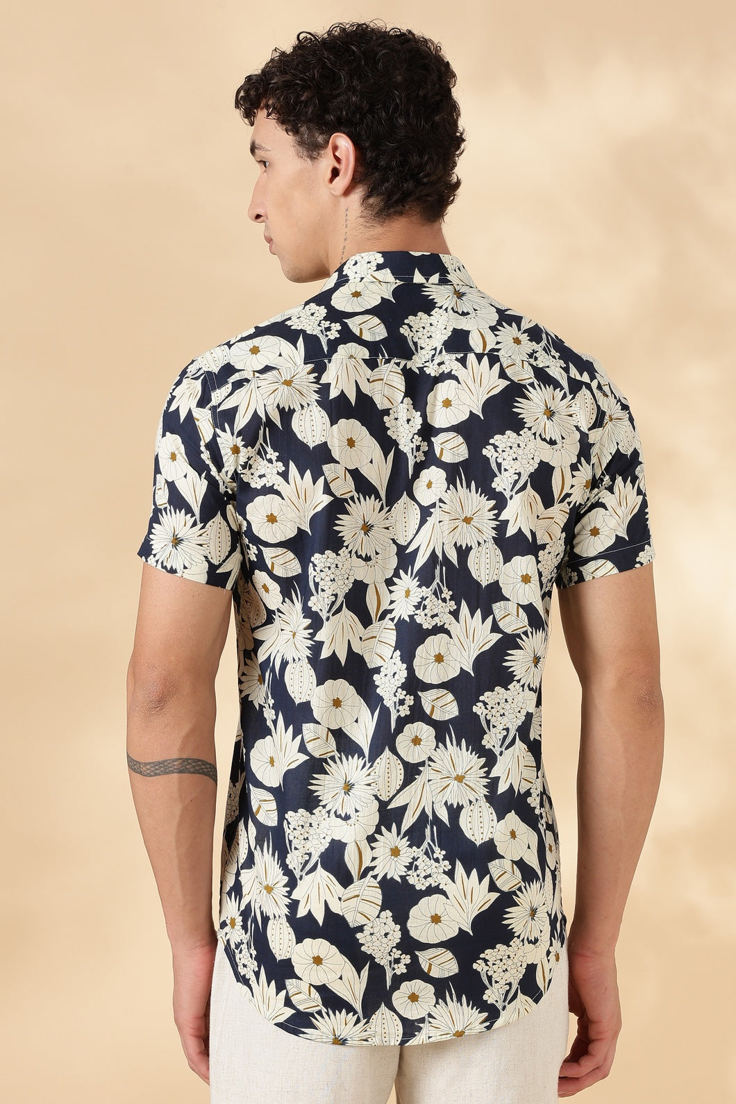 Stylish Printed Half Sleeve Shirt for Men