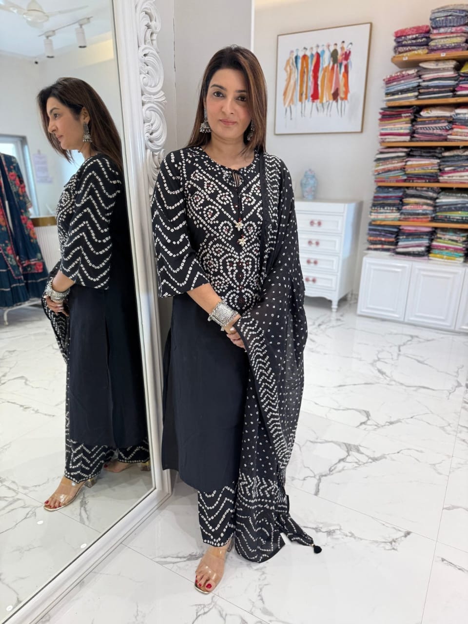 NAMA'S Women Ethnic Kurta Pant Set with Printed Dupatta