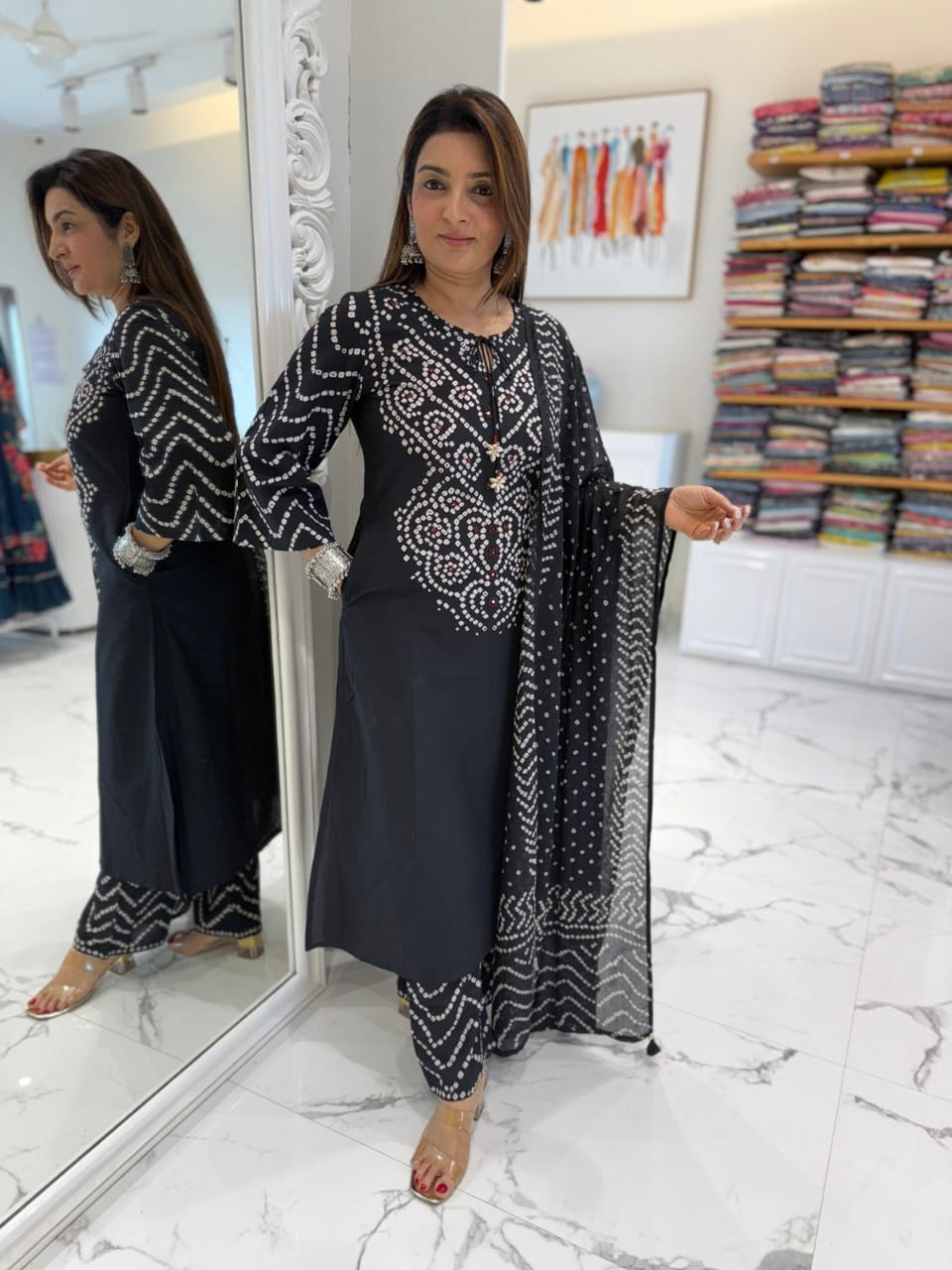 NAMA'S Women Ethnic Kurta Pant Set with Printed Dupatta