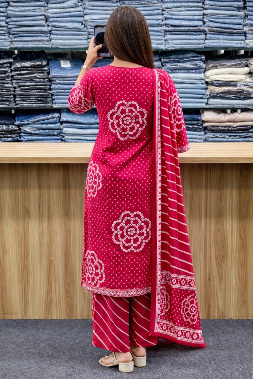 Bandhani Printed Pink Kurta Set with Dupatta