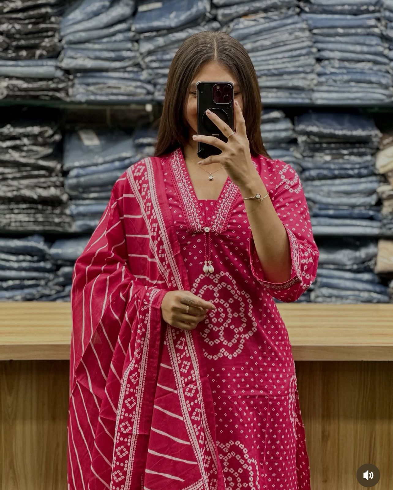 Bandhani Printed Pink Kurta Set with Dupatta