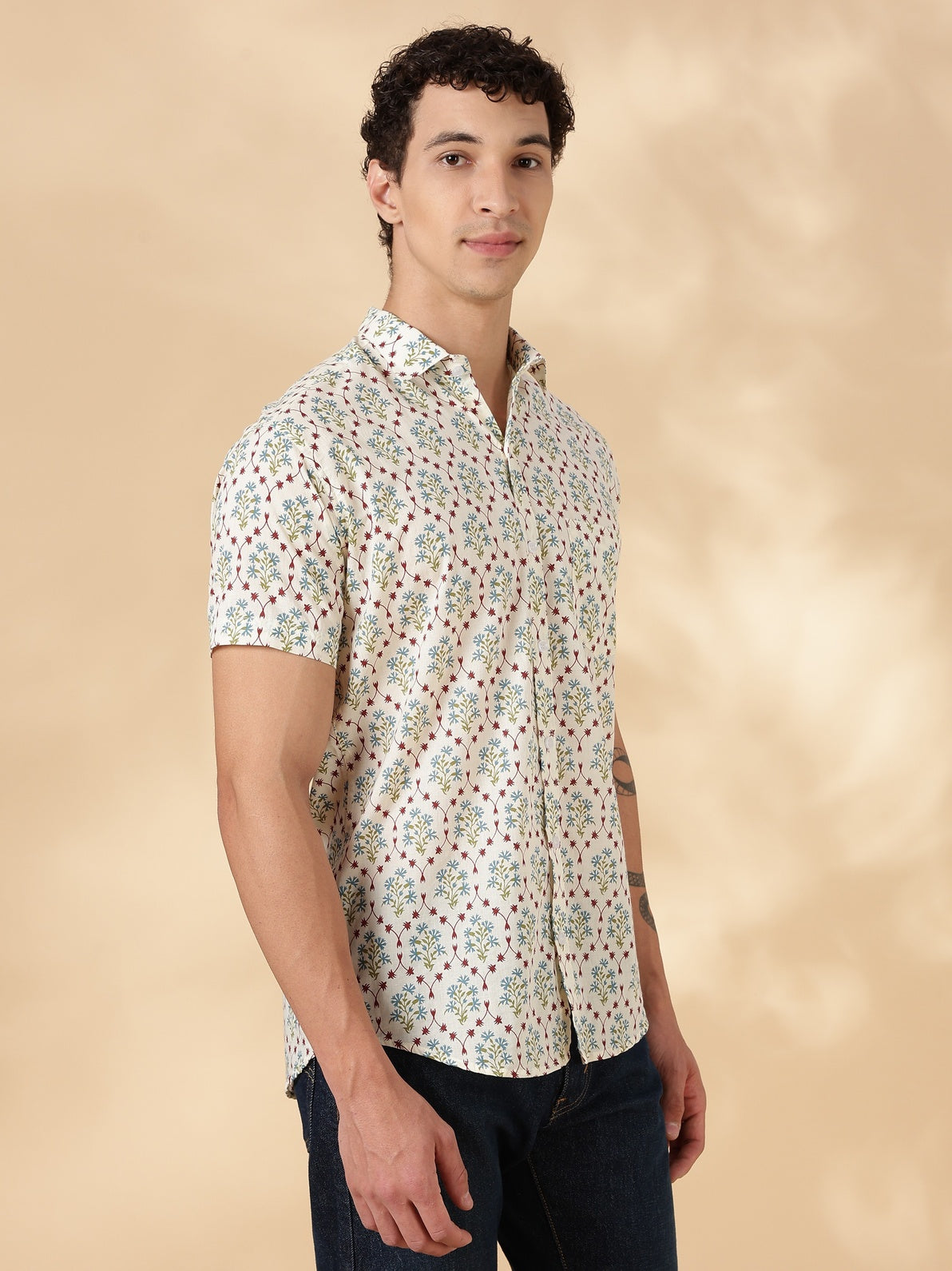 Stylish Printed Half Sleeve Shirt for Men
