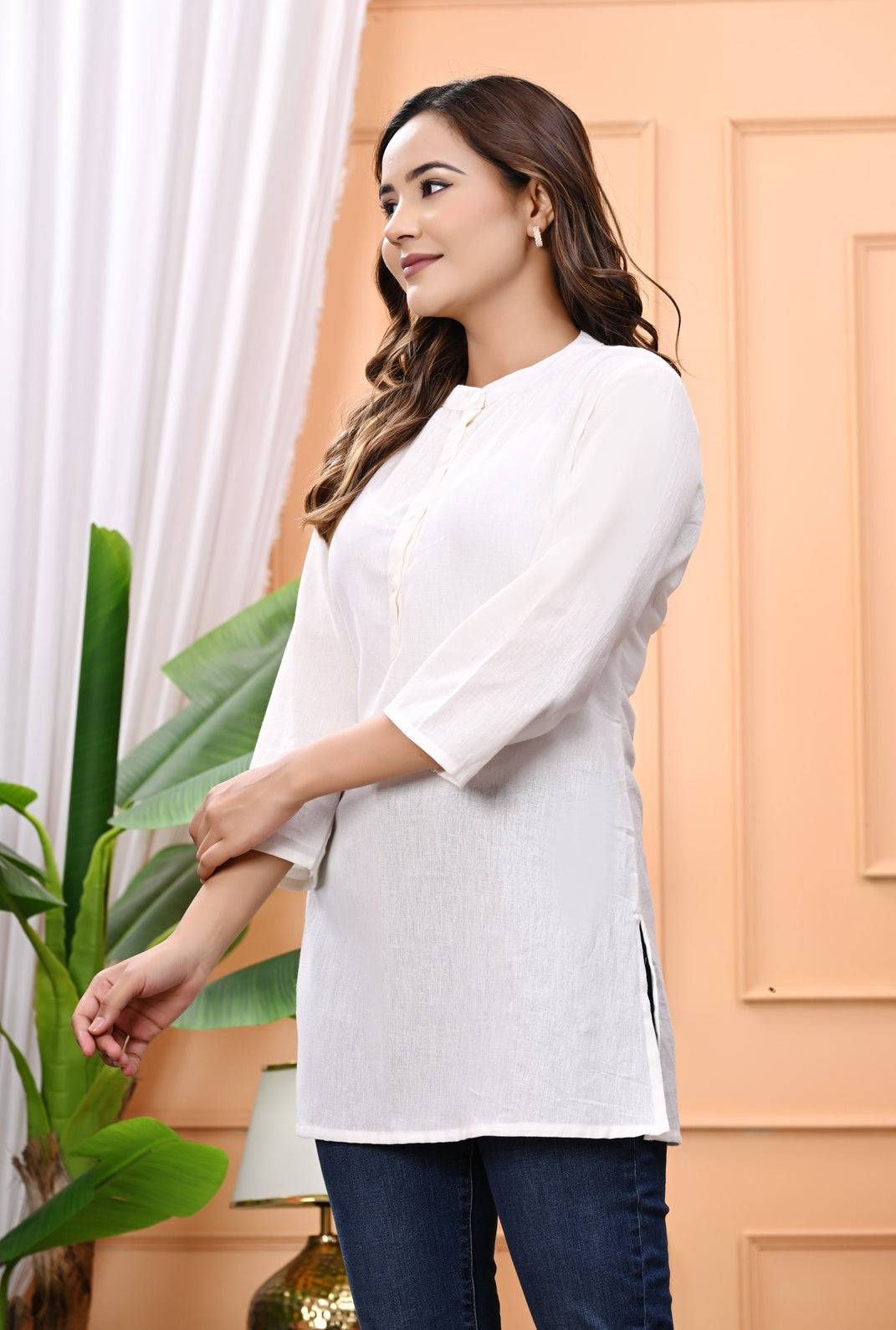 NAMA'S Women Solid Straight Kurti with Mandarin Collar