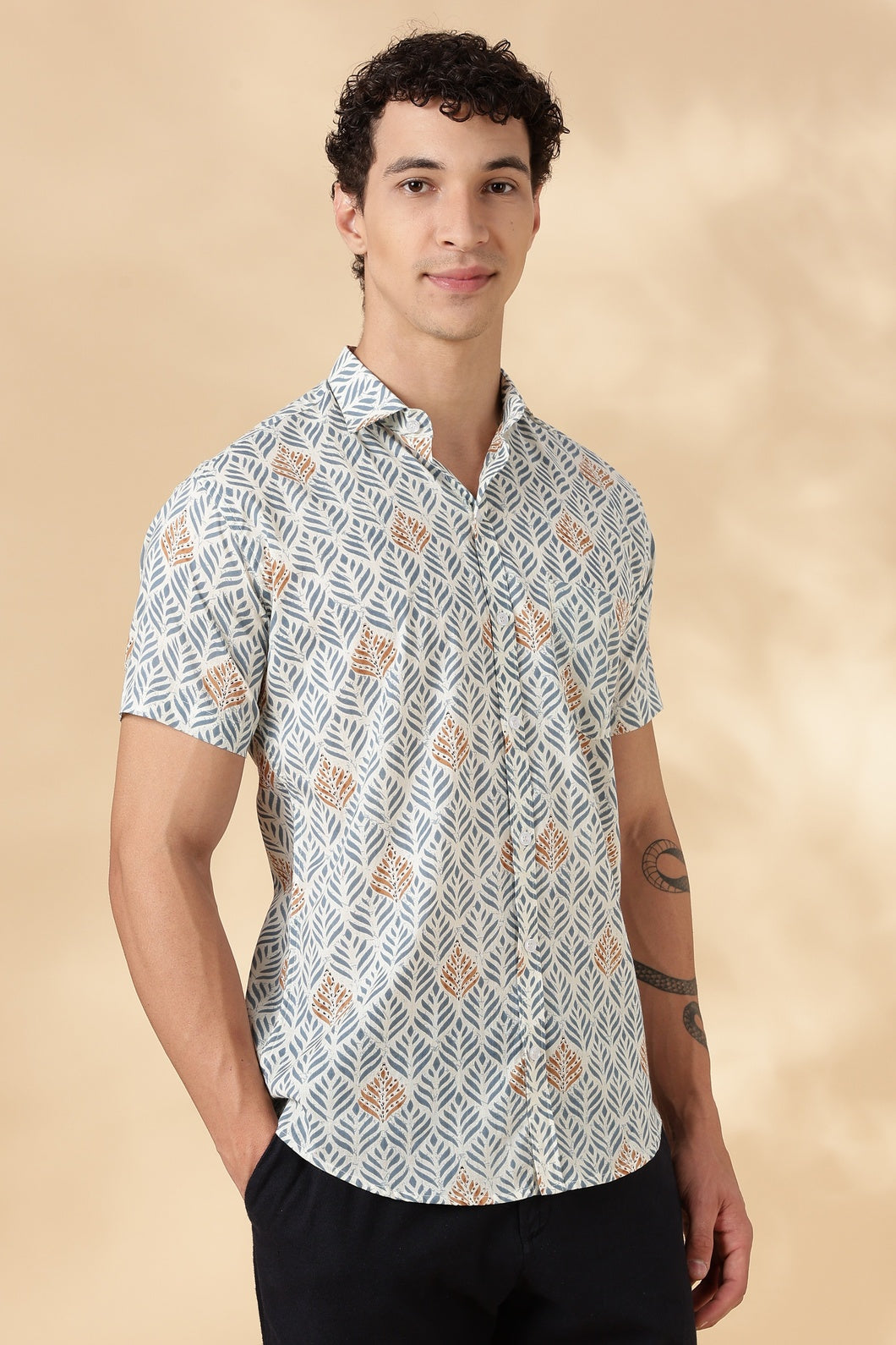 Stylish Printed Half Sleeve Shirt for Men