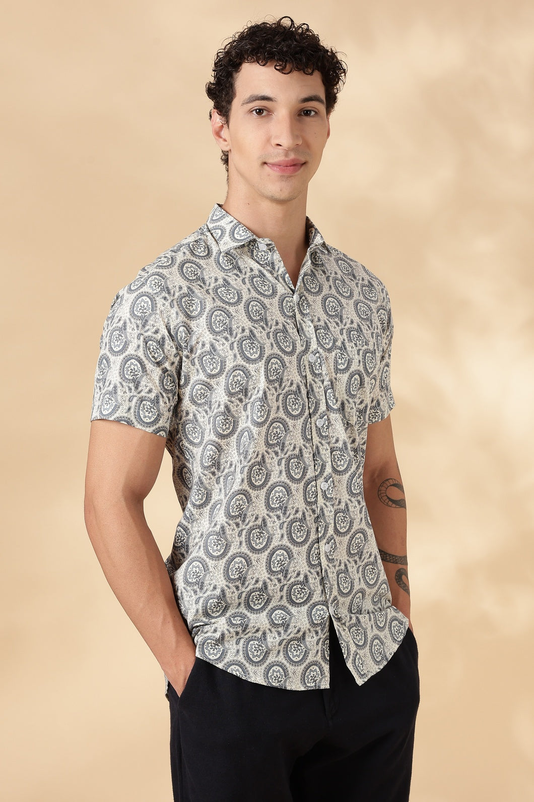 Stylish Printed Half Sleeve Shirt for Men