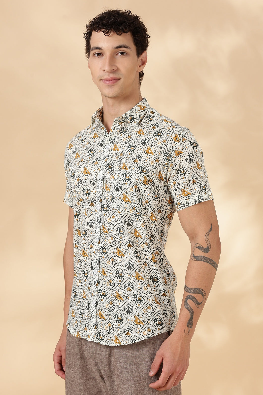 Stylish Printed Half Sleeve Shirt for Men