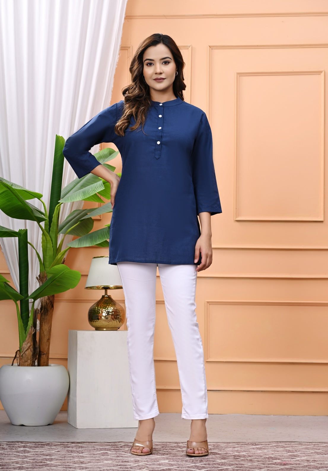 NAMA'S Women Solid Straight Kurti with Mandarin Collar