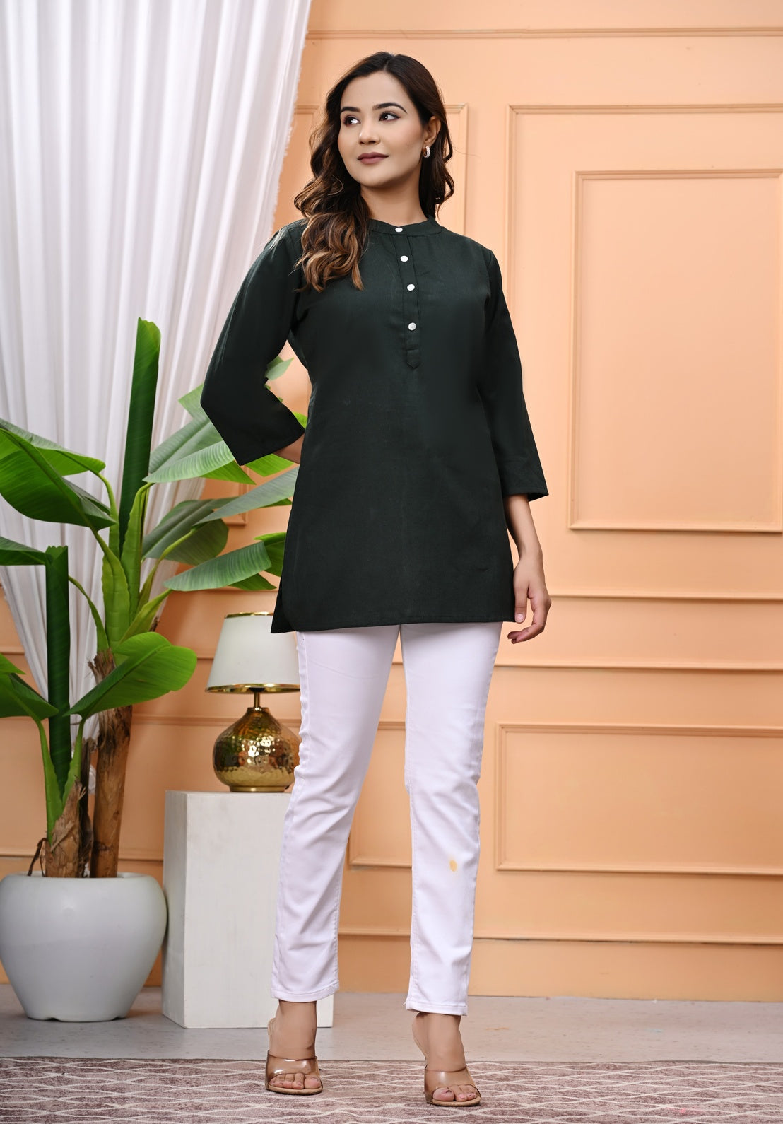 NAMA'S Women Solid Straight Kurti with Mandarin Collar