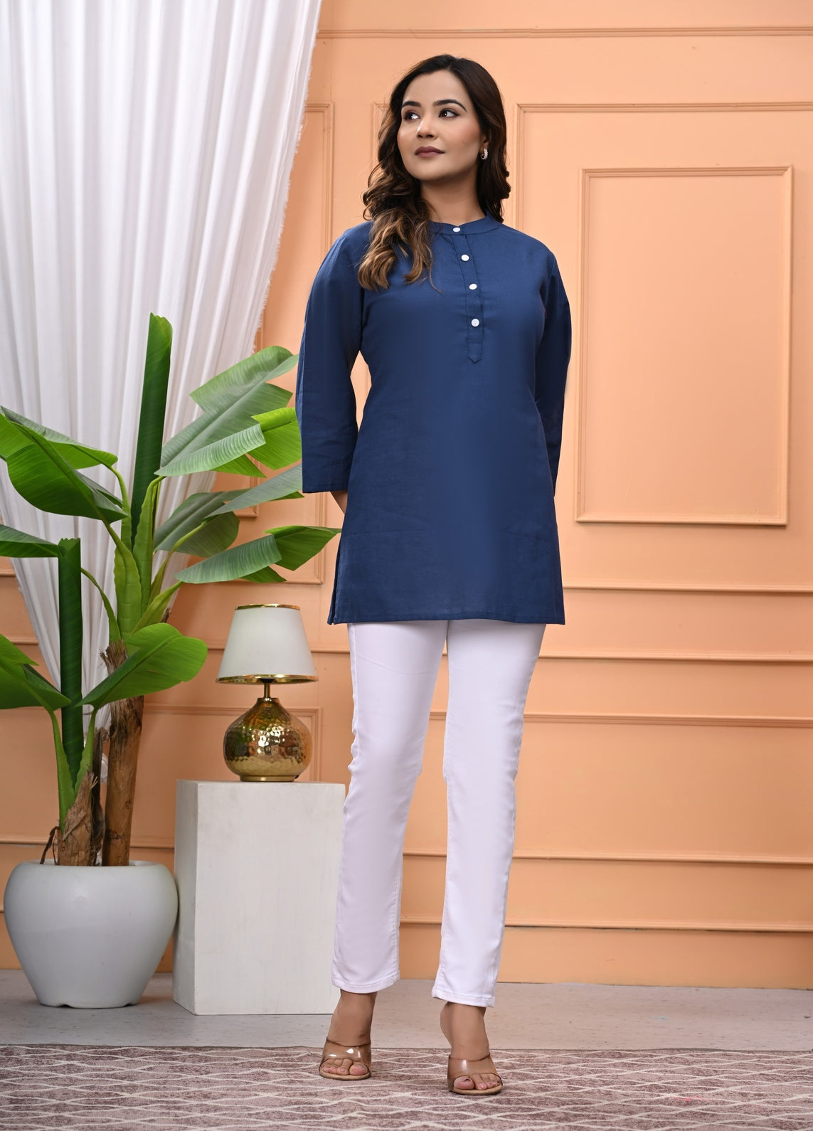 NAMA'S Women Solid Straight Kurti with Mandarin Collar