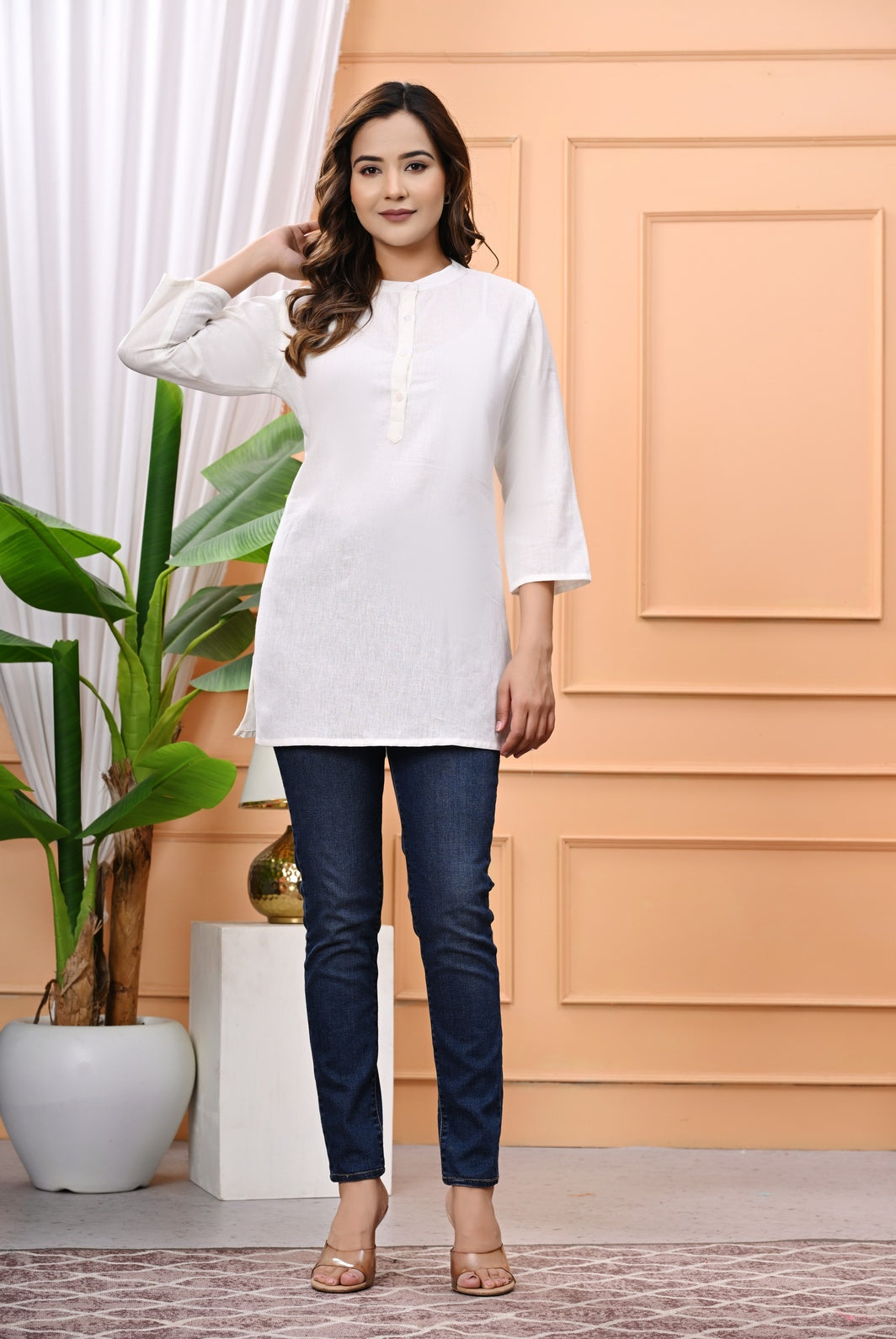 NAMA'S Women Solid Straight Kurti with Mandarin Collar