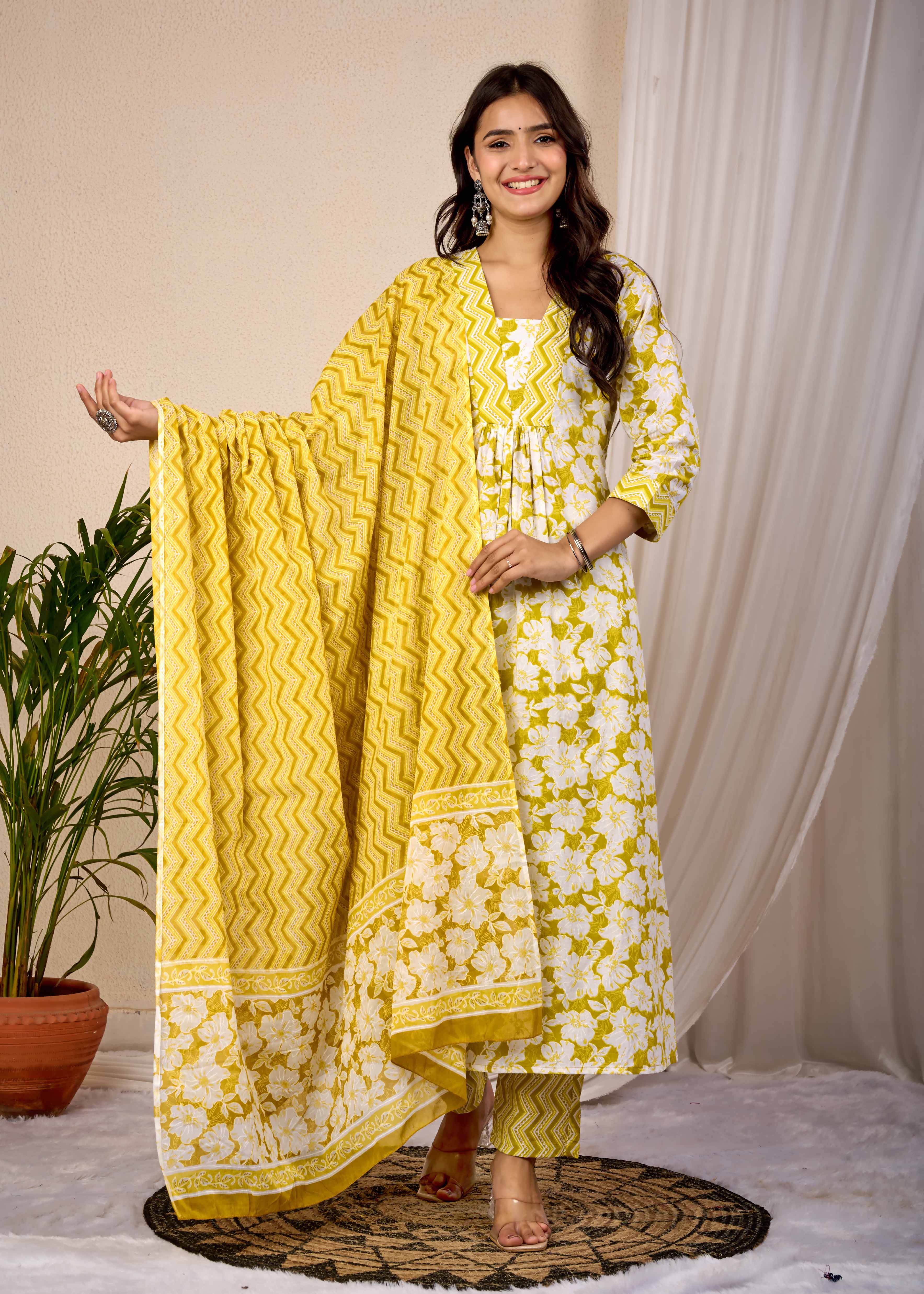 BUTTERFLY BLUSH HAND CRAFTED COTTON SUIT SET