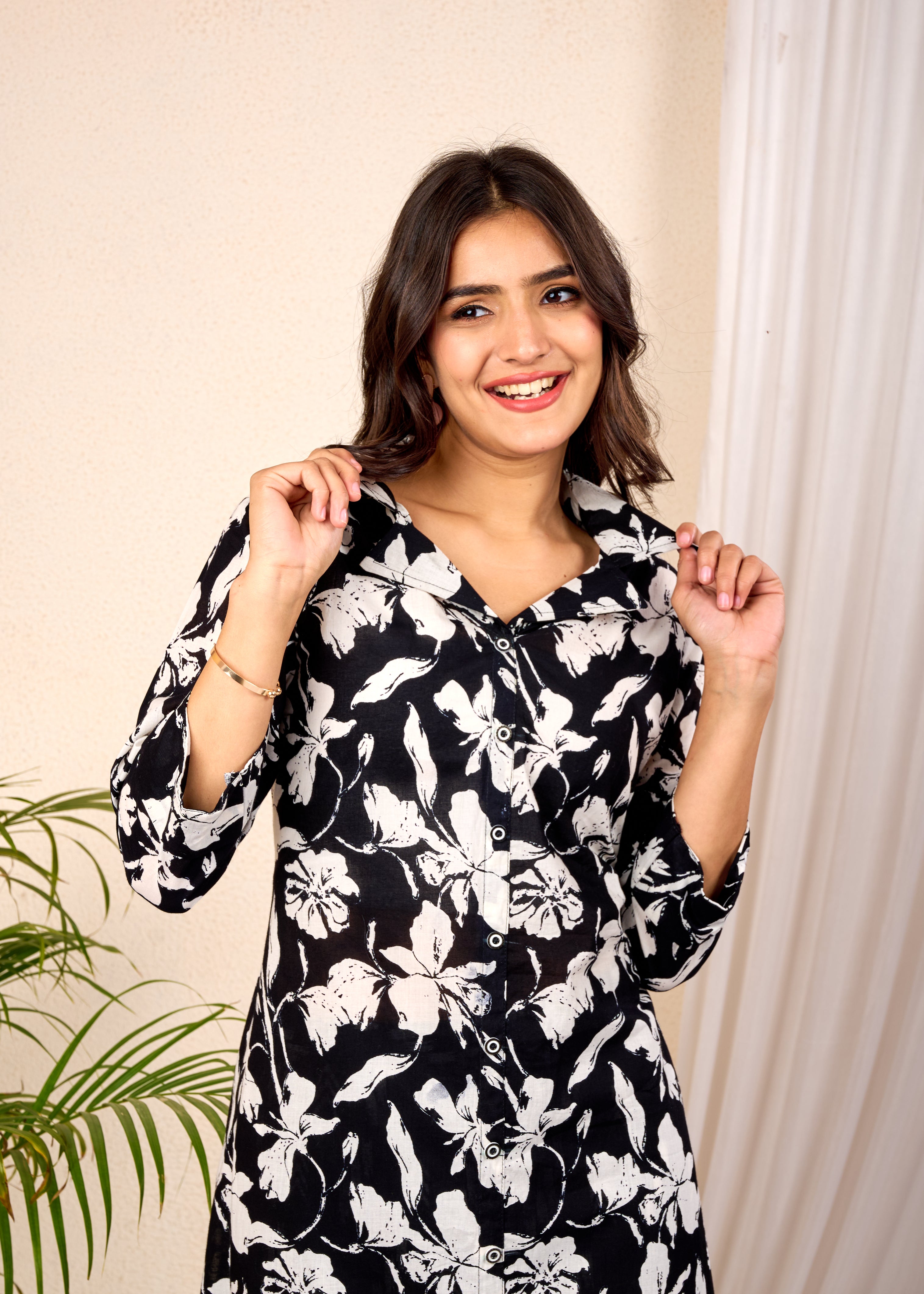 NIHAYAT NAVY HAND CRAFTED COTTON KURTA SET