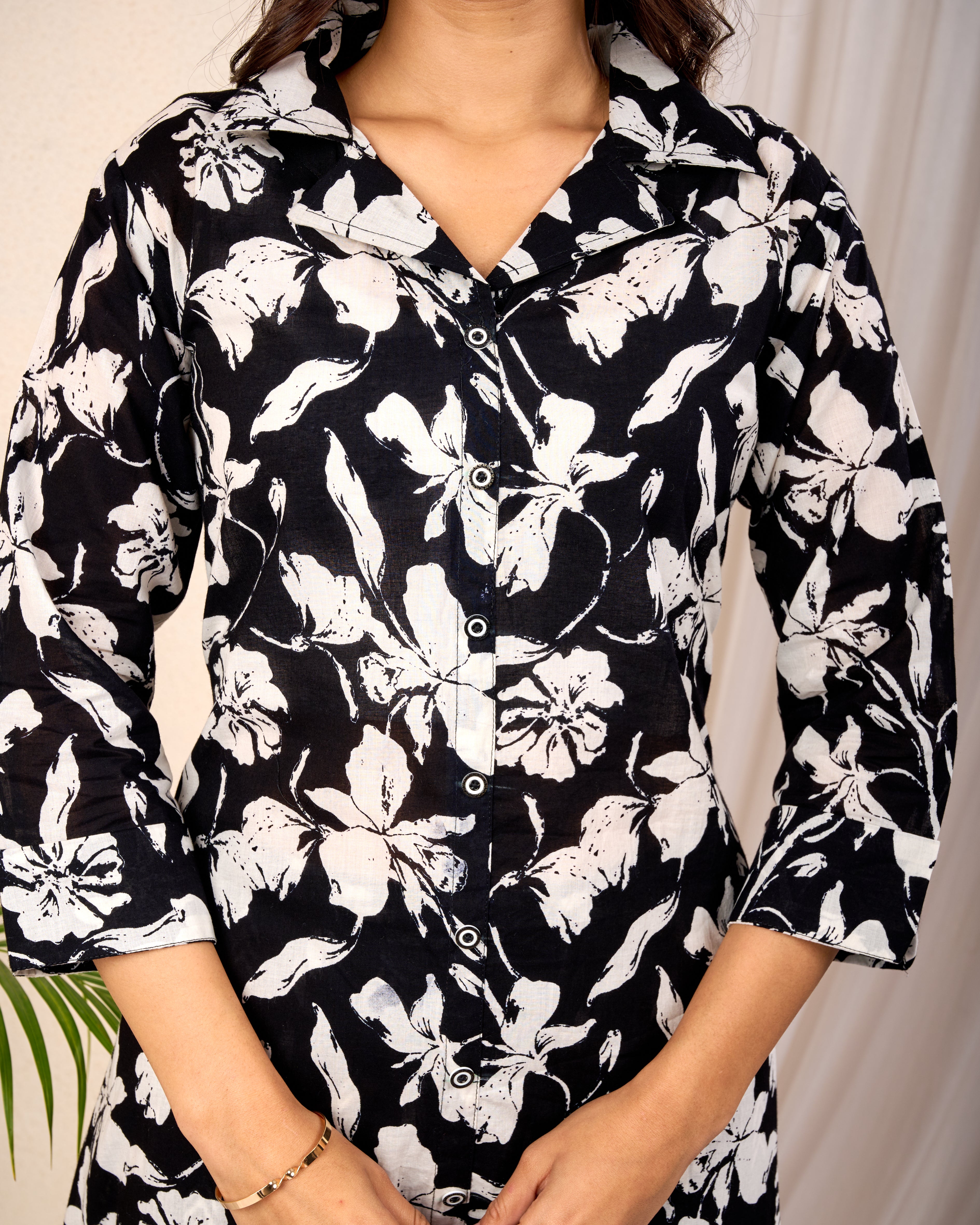 NIHAYAT NAVY HAND CRAFTED COTTON KURTA SET