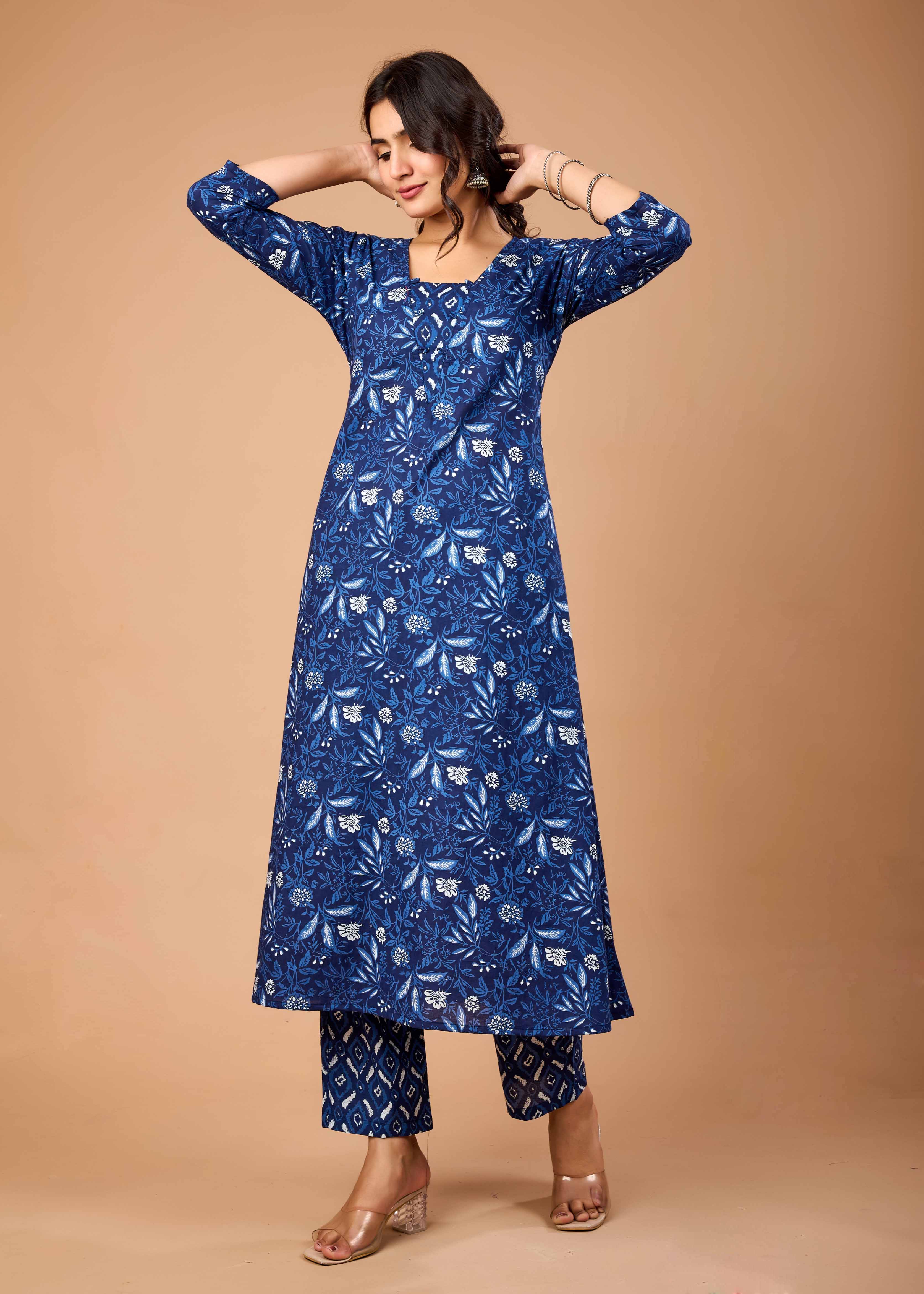 PERIWINKLE BLUE HAND CRAFTED COTON KURTA SET