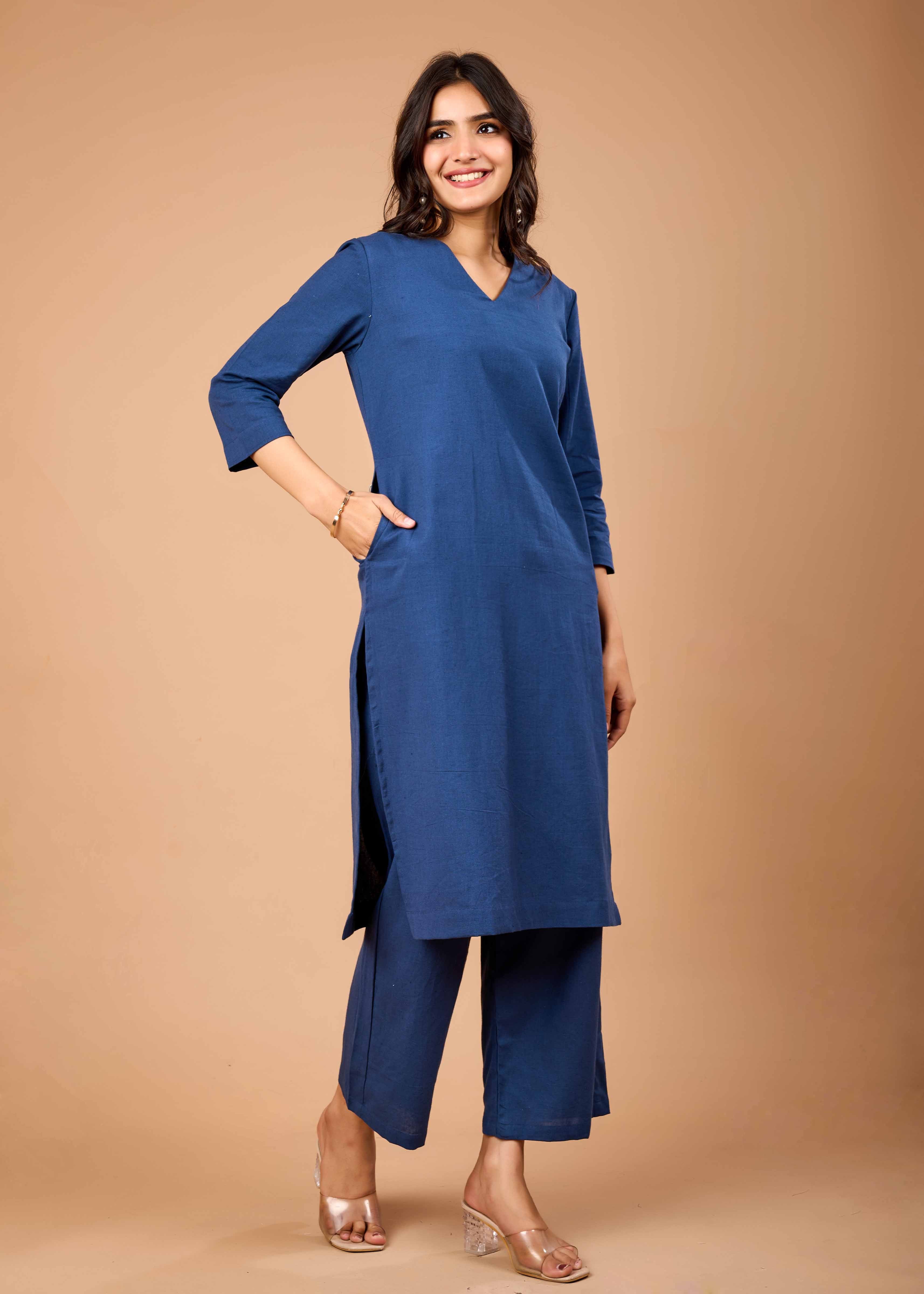 Women Navy Blue Airy Linen Kurta with Trousers