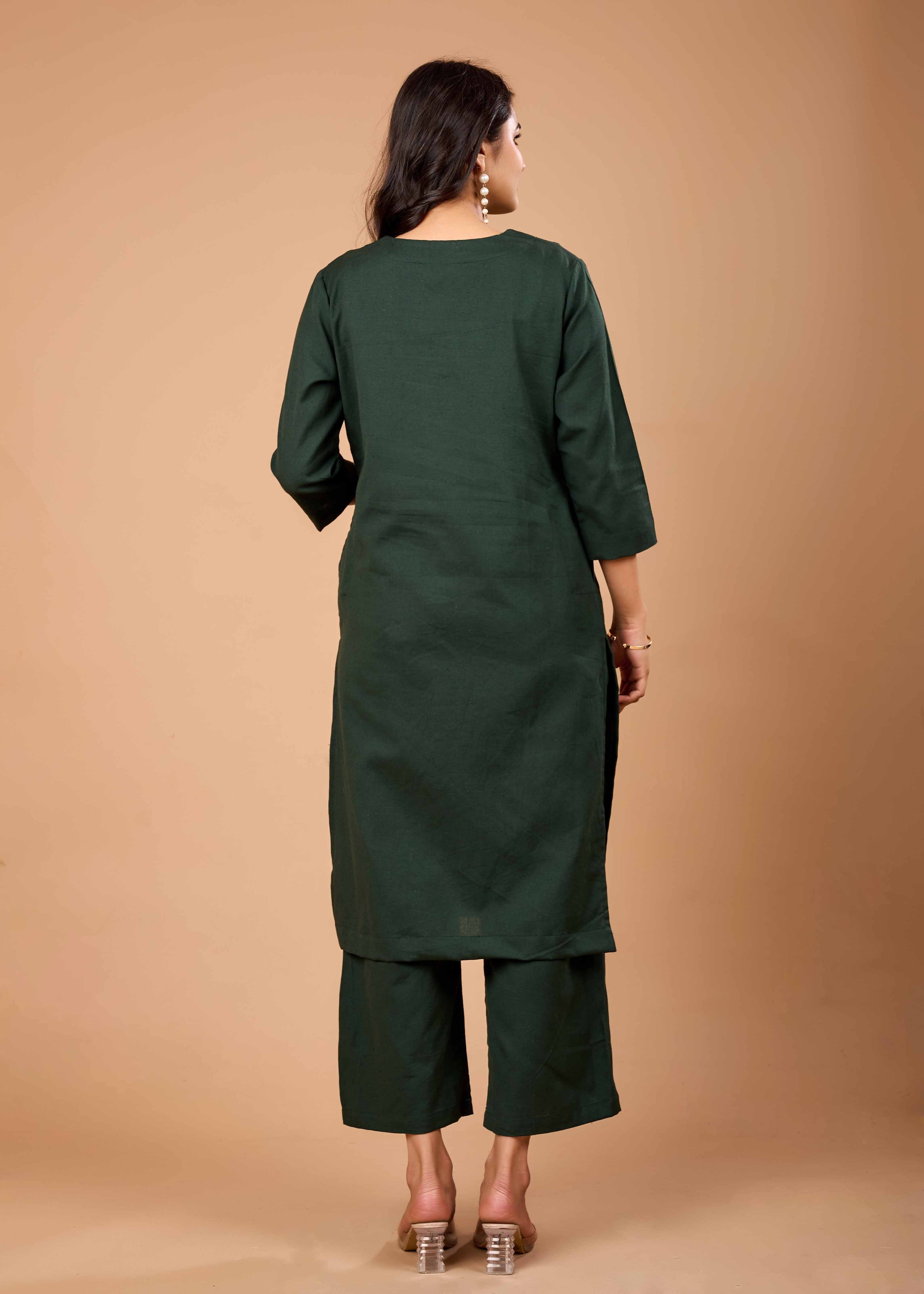 Women Green Airy Linen Kurta with Trousers