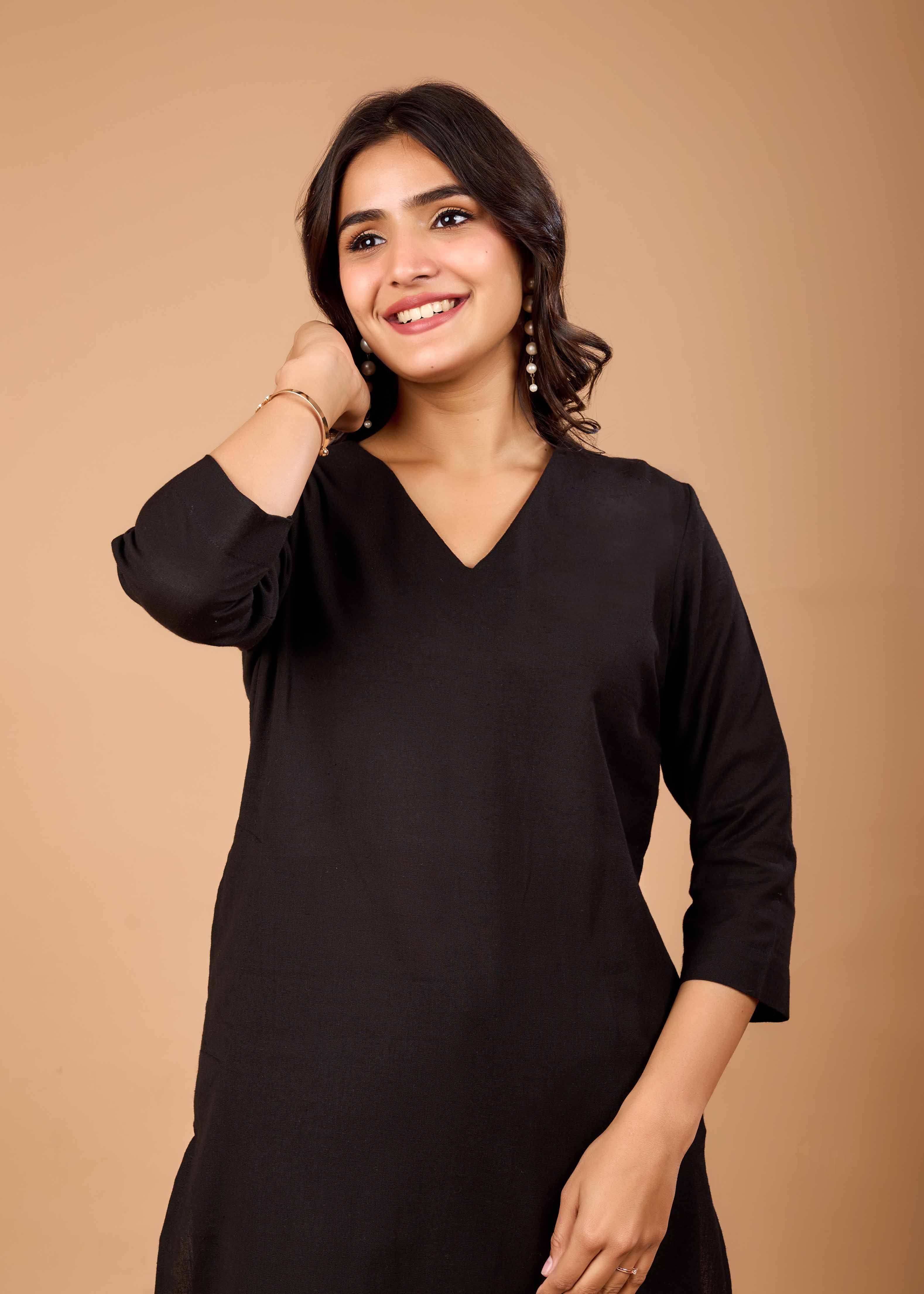 Women Black Airy Linen Kurta with Trousers