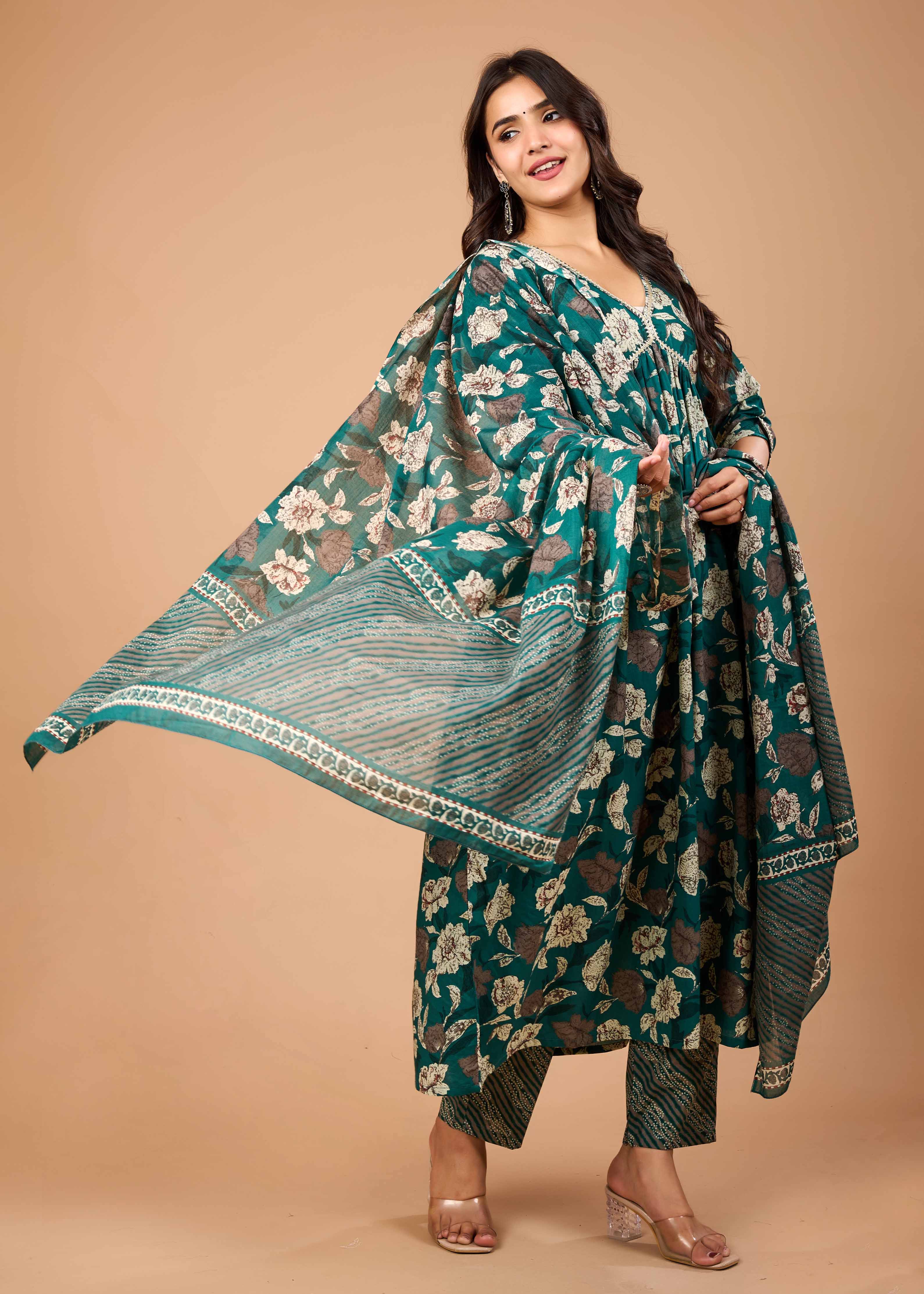 AARNA GREEN HAND CRAFTED FLORAL ANARKALI SUIT SET
