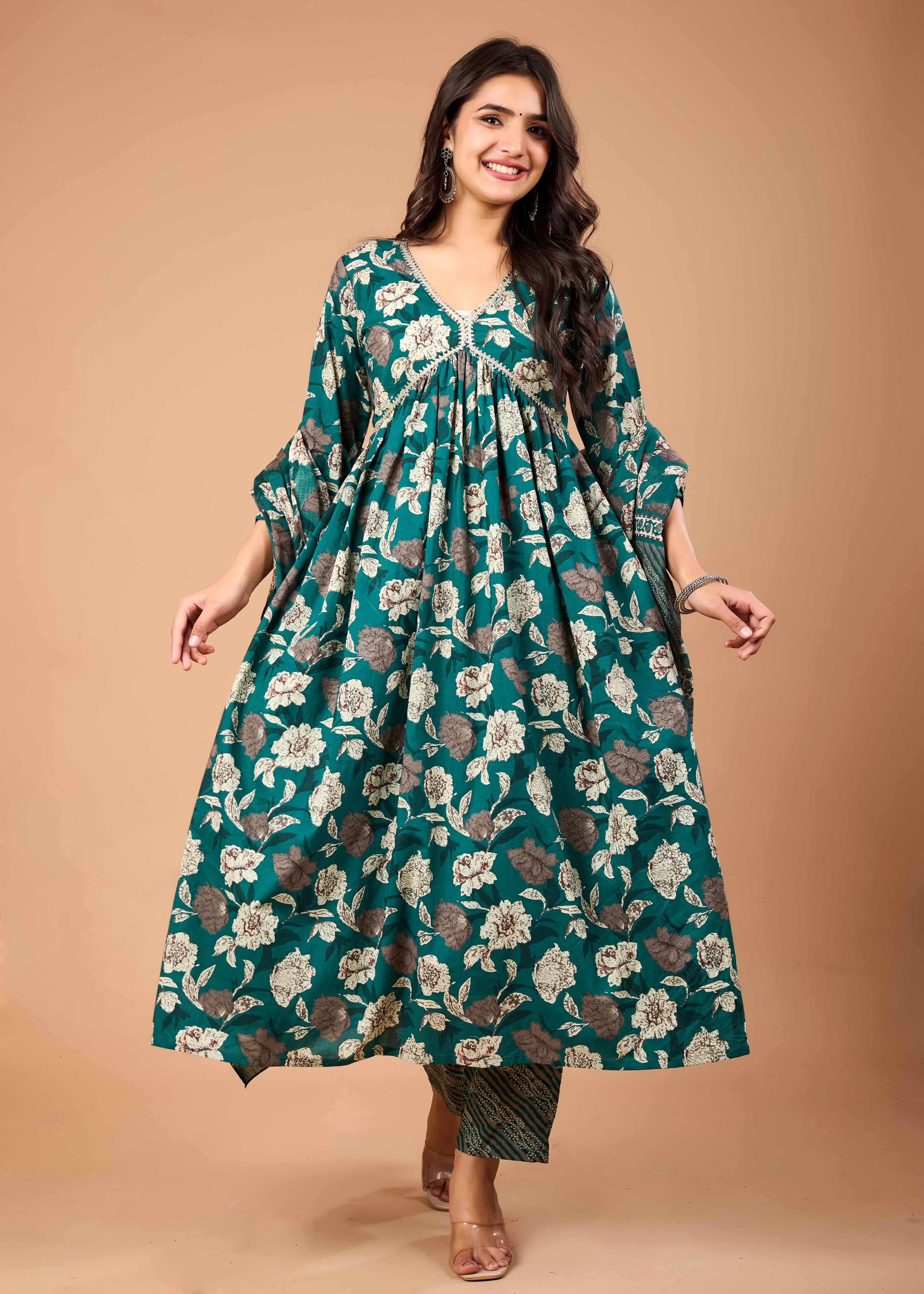 AARNA GREEN HAND CRAFTED FLORAL ANARKALI SUIT SET