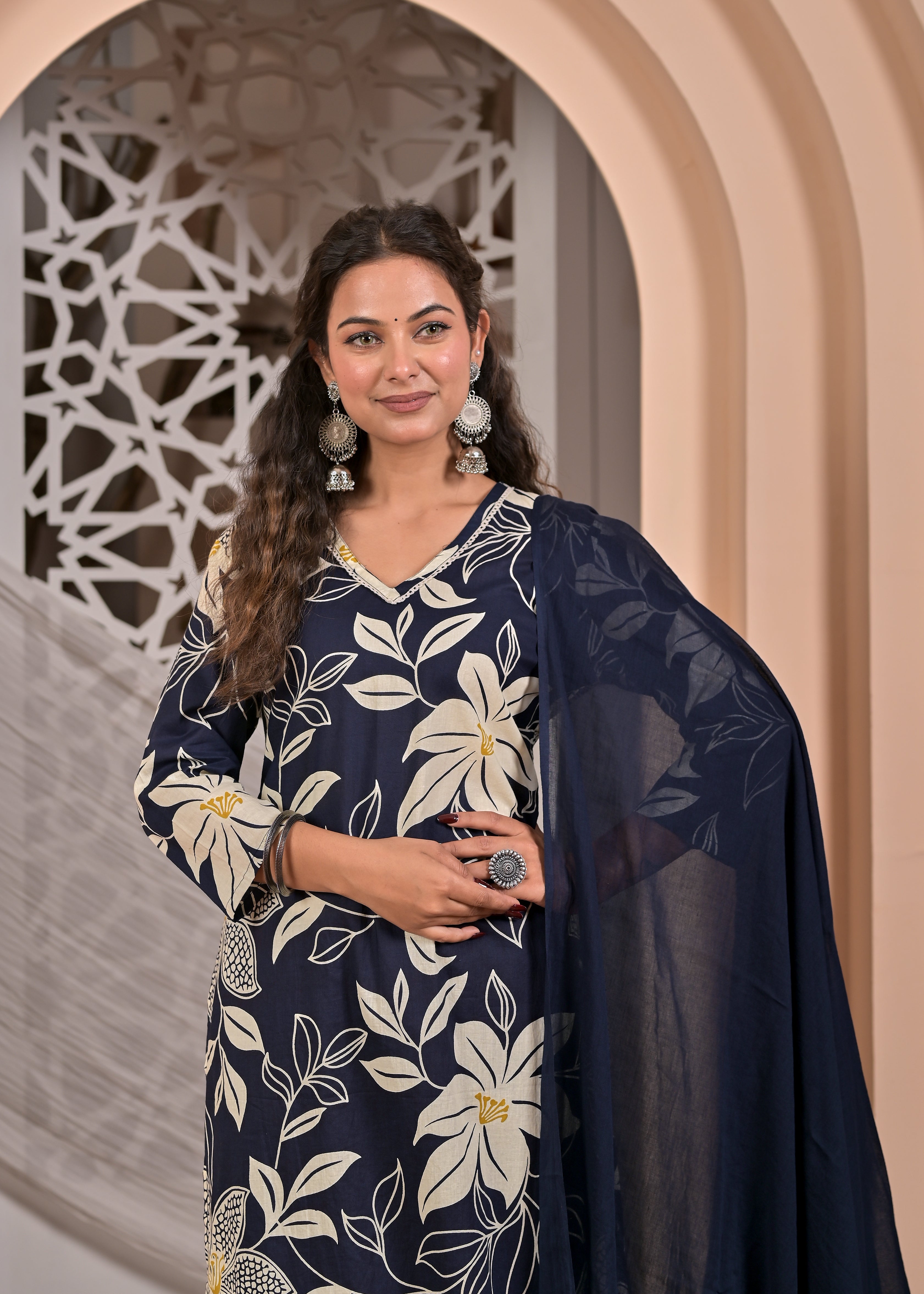 Women Printed Ethnic Kurta Pant Set